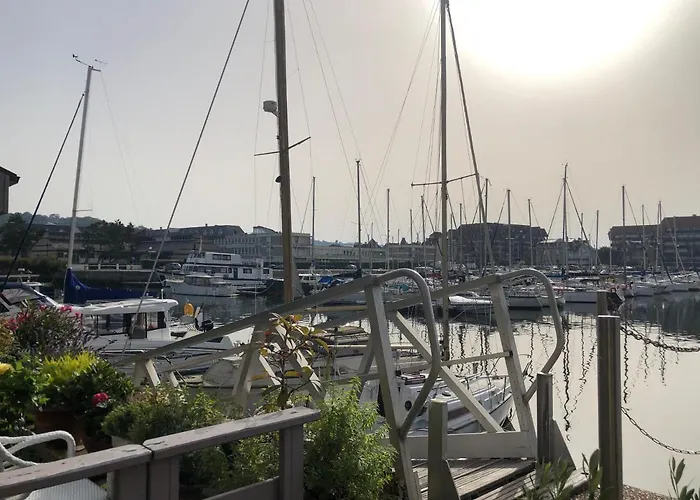 شقة Jetez L'ancre A La Marina De *