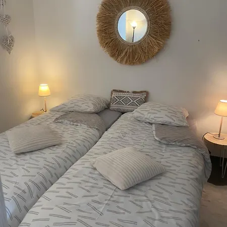 Jetez L'ancre A La Marina De Apartment